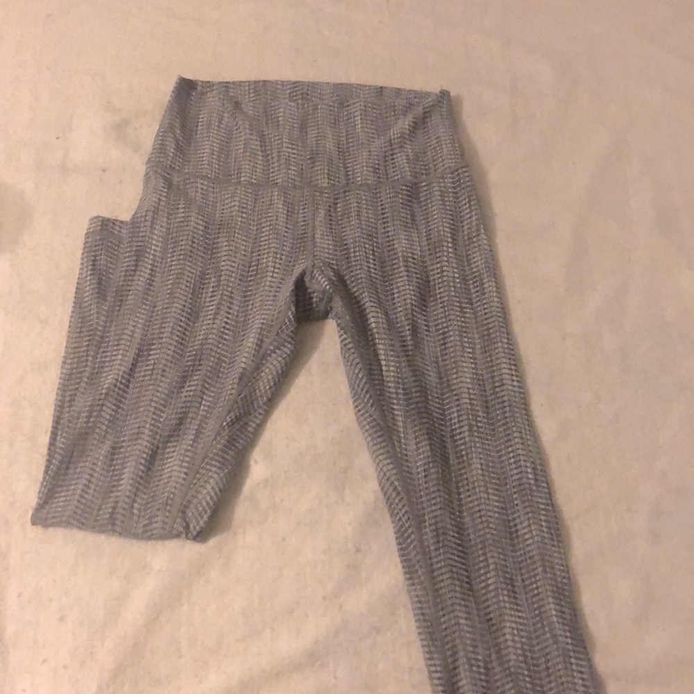 Lululemon Wunder Under tights